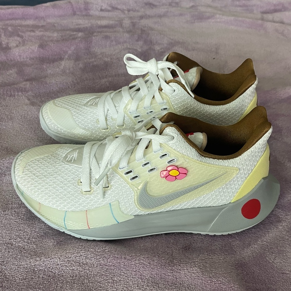 Nike Kyrie x Spongebob: Sandy Cheeks